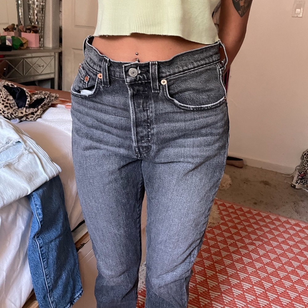 501 skinny black jeans